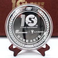 上海某公司定制銀質(zhì)紀(jì)念章500克_ 紀(jì)念章制作 定做紀(jì)念章 定制獎(jiǎng)?wù)?定制紀(jì)念章 定制銀章 十周年 150mm